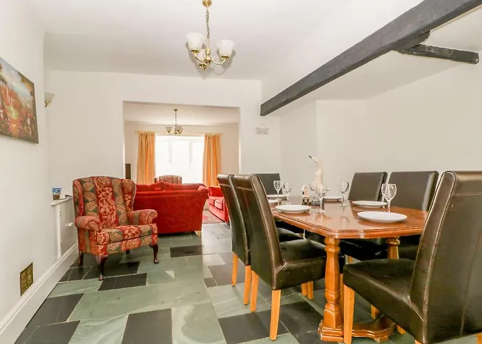 بيت للعطل Fountain